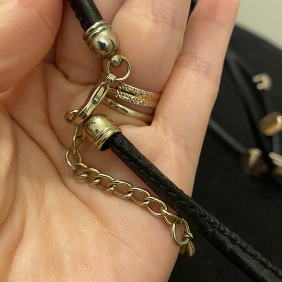 Leather necklace - Picture 4 of 6